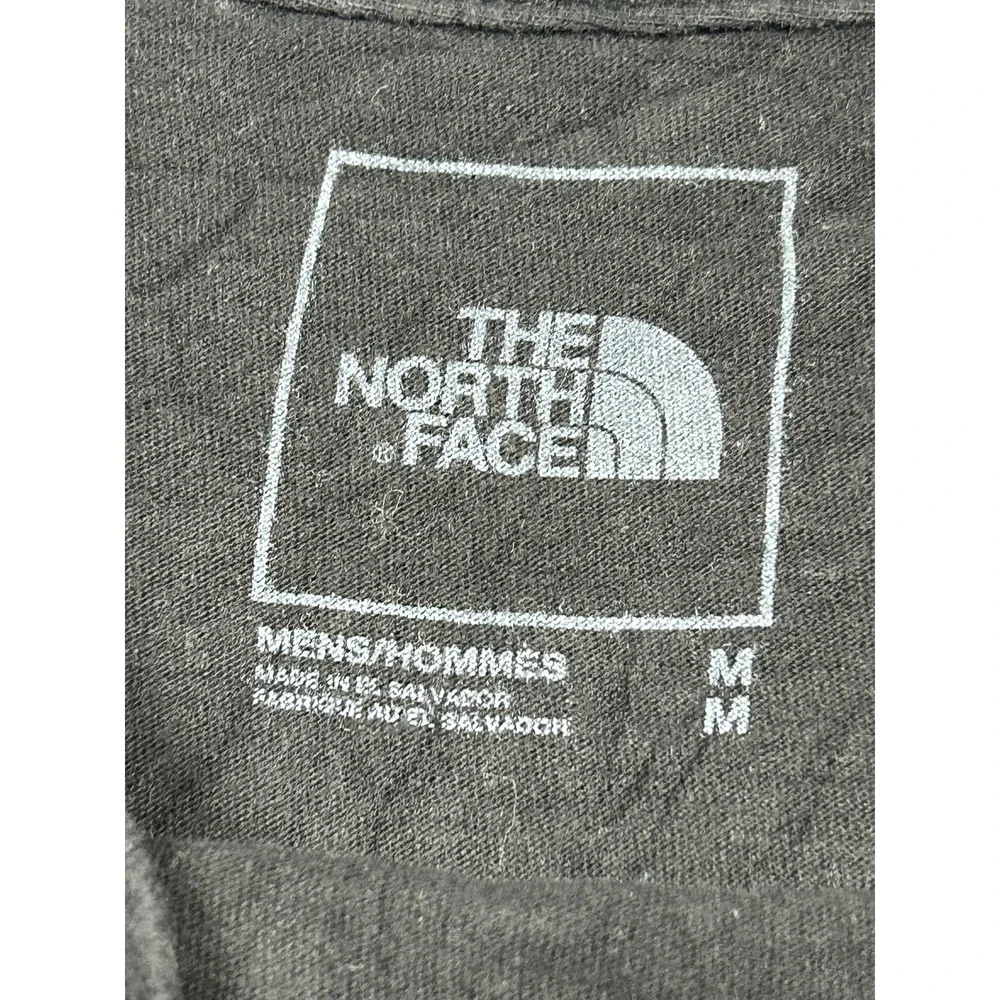 The North Face T-Shirt Cotton Black Red Stripe Medium Mens
